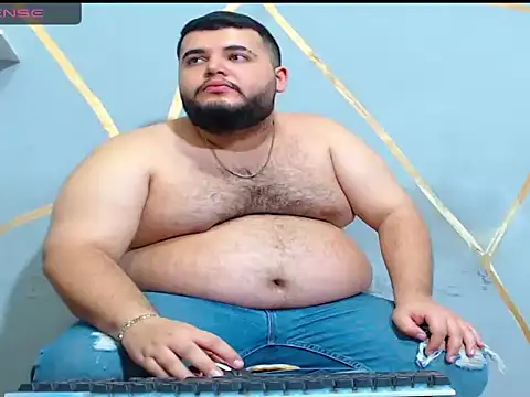 Snapshot of damian_chubby chatting on 11.08.25 damian chubby online show from 11.08.25