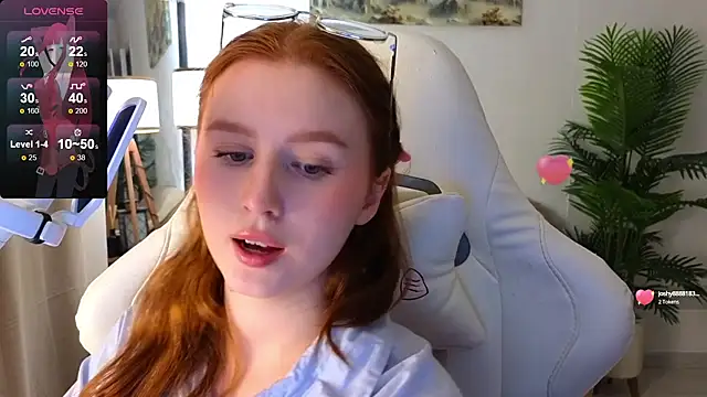 Snapshot of Meow_babe chatting on 02.23.25 Meow babe online show from 02.23.25