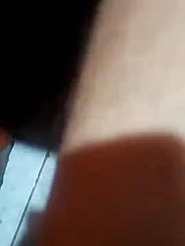 Snapshot of Cris29_84 chatting on 10.02.25 Cris29 84 online show from 10.02.25