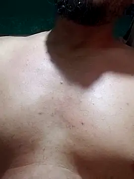 Snapshot of Cris29_84 chatting on 10.26.25 Cris29 84 online show from 10.26.25