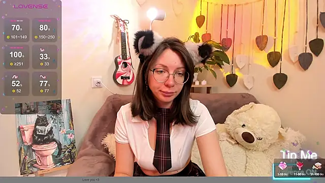 Snapshot of MelodyBlosom chatting on 01.20.25 MelodyBlosom online show from 01.20.25