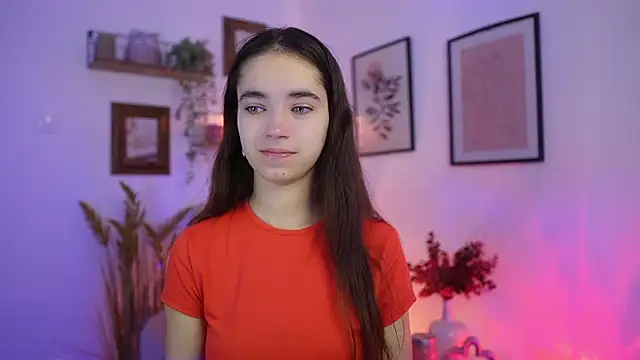 Gia Paige18 online show from 10.17.25