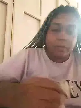 ELLA KELLY online show from 01.14.25