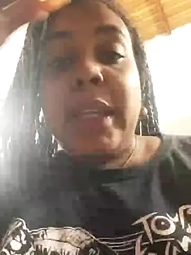 ELLA KELLY online show from 02.01.25