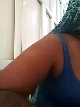 ELLA KELLY online show from 02.26.25