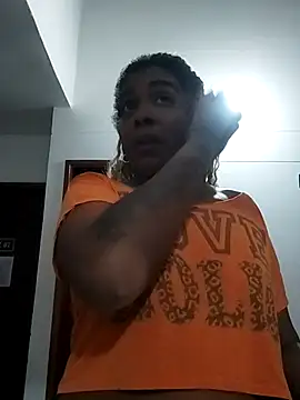 ELLA KELLY online show from 11.13.25