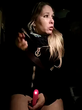 Snapshot of Chatonne69 chatting on 02.09.25 Chatonne69 online show from 02.09.25