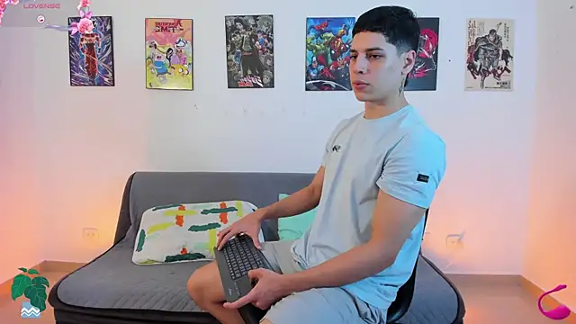 jonathanjoestar  online show from 11.21.25