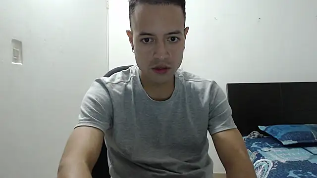 Snapshot of dimitriquiet05 chatting on 12.02.24 dimitriquiet05 online show from 12.02.24