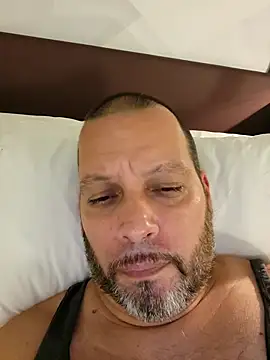 Snapshot of Just2much chatting on 10.30.25 Just2much online show from 10.30.25