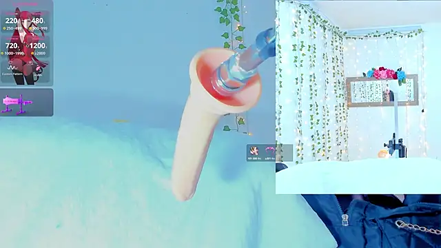 Tiffanny Love  online show from 02.28.25