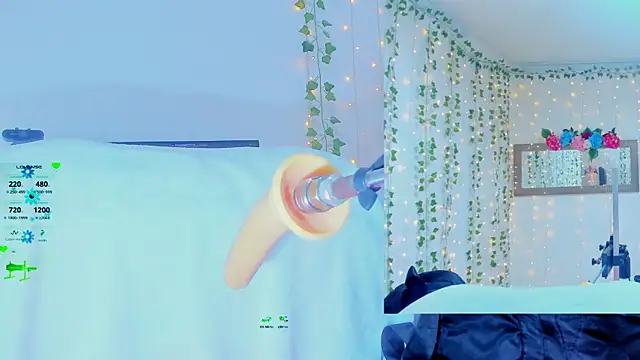 Tiffanny Love  online show from 10.12.25