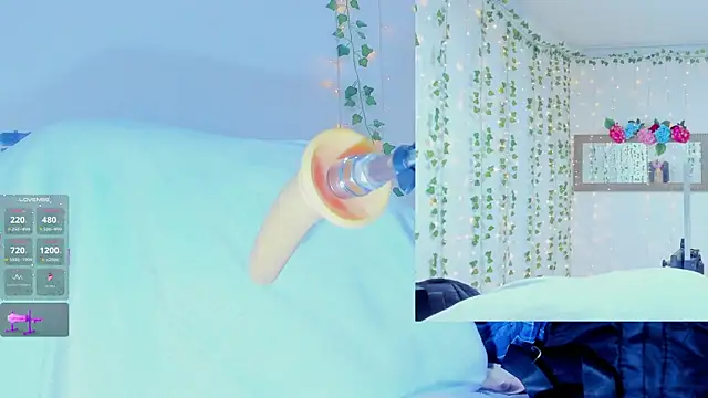 Tiffanny Love  online show from 10.28.25