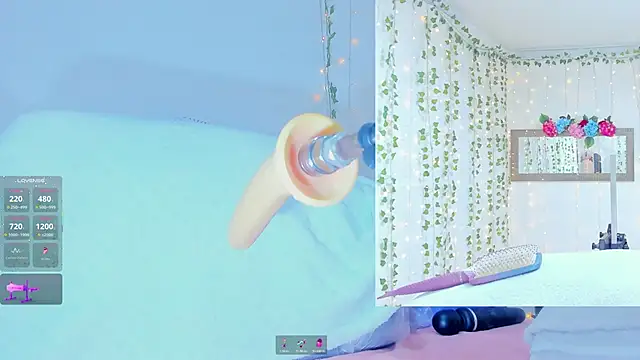 Tiffanny Love  online show from 10.30.25