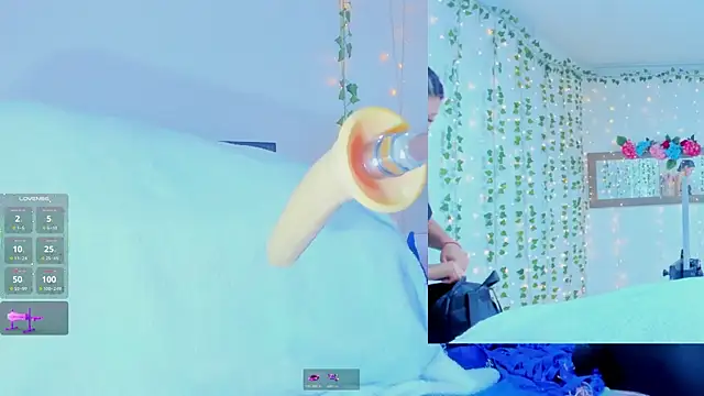 Tiffanny Love  online show from 11.07.25