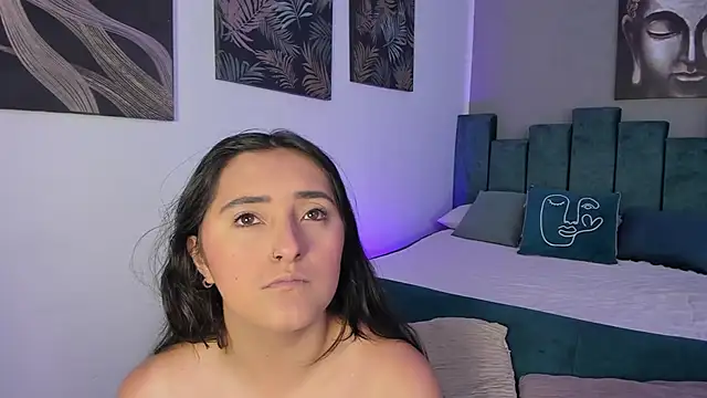 Kathia Morelli online show from 11.01.25