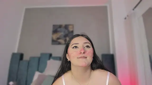 Snapshot of Kathia_Morelli chatting on 02.14.26 Kathia Morelli online show from 02.14.26