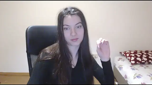 Snapshot of CuteJollie4U chatting on 01.14.25 CuteJollie4U online show from 01.14.25