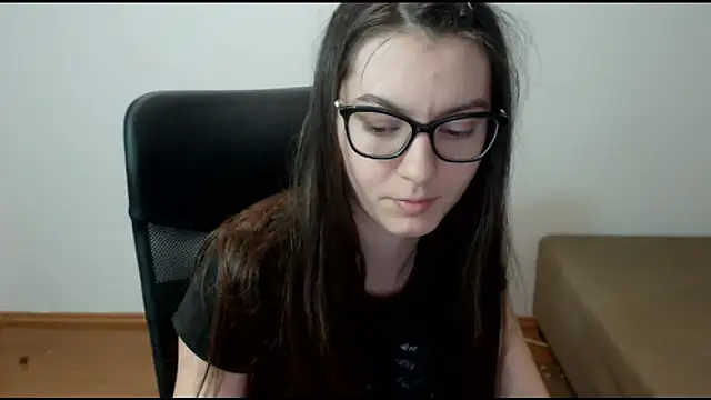Snapshot of CuteJollie4U chatting on 03.12.25 CuteJollie4U online show from 03.12.25