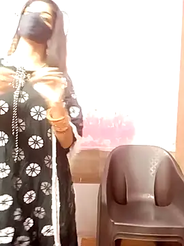 Payal-Love143 online show from 12.24.24