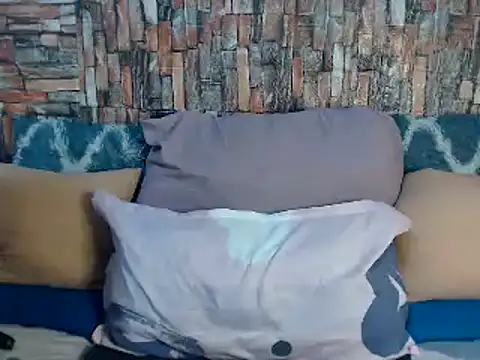 Foxy African online show from 02.17.25