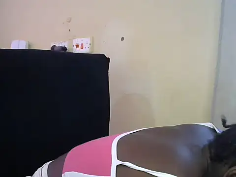 Smasher2010 online show from 10.15.25