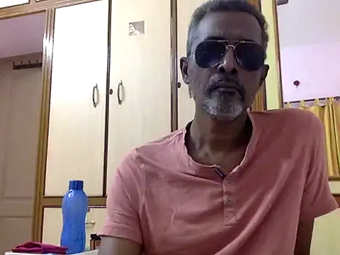 Lookin4Kinky Partner online show from 01.15.26