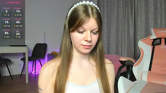  eva queen online show from 12.13.24
