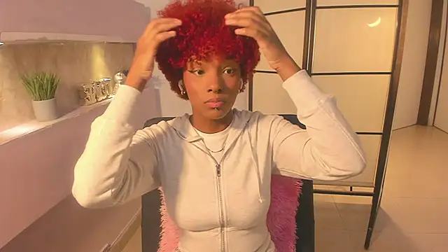 Snapshot of LiannaDixon chatting on 01.05.25 LiannaDixon online show from 01.05.25