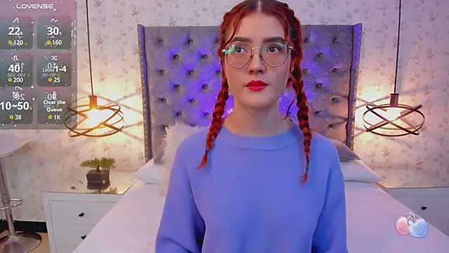 Snapshot of MiaWinx chatting on 01.29.25 MiaWinx online show from 01.29.25