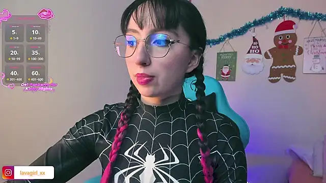 Julieta cott online show from 12.05.25