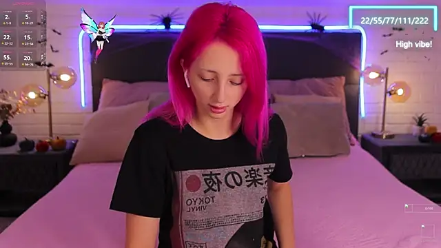 Selena Lily online show from 11.01.25