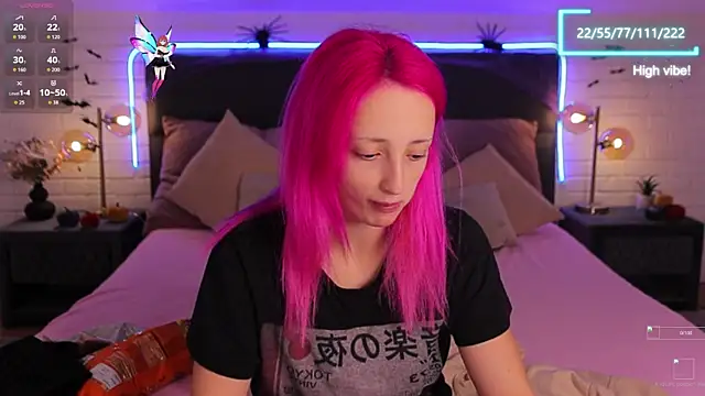 Selena Lily online show from 11.02.25