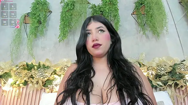 Lana Lann online show from 12.14.24