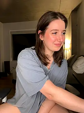 nerdynina online show from 10.22.25