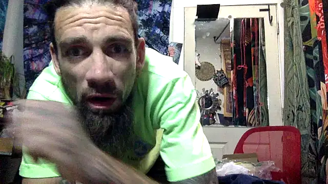 Snapshot of Robriguezxxx chatting on 11.12.25 Robriguezxxx online show from 11.12.25