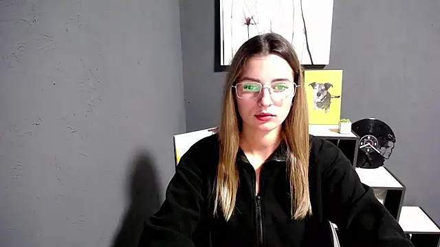 lady olivia  online show from 09.24.25