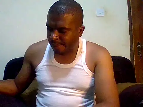 Snapshot of lui_cuuty chatting on 09.24.25 lui cuuty online show from 09.24.25