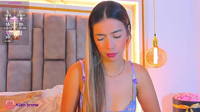 elianabrown online show from 11.05.25