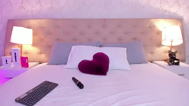 SofieReyes online show from 03.02.26