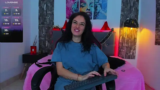 Snapshot of Allison_sc chatting on 12.14.24 Allison sc online show from 12.14.24