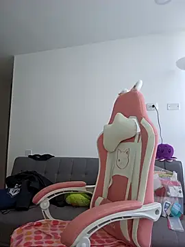 Snapshot of azumiichan chatting on 02.27.26 azumiichan online show from 02.27.26