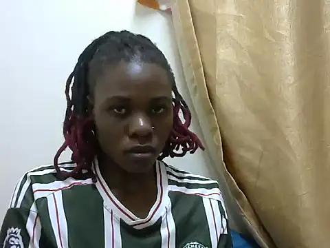 Snapshot of Ebony_jojo chatting on 10.22.25 Ebony jojo online show from 10.22.25