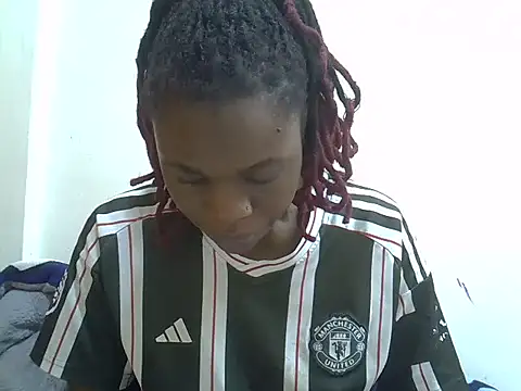 Snapshot of Ebony_jojo chatting on 11.10.25 Ebony jojo online show from 11.10.25