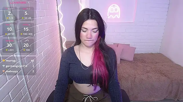 Chiara tay online show from 10.05.25