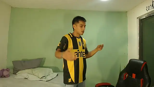 danielitopapuu online show from 02.26.26