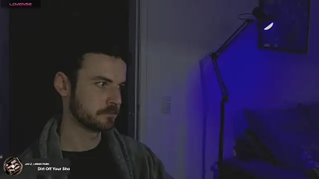 Snapshot of sexxxsutra chatting on 10.22.25 sexxxsutra online show from 10.22.25