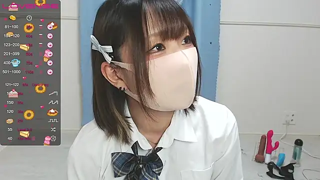 Snapshot of MEI--55 chatting on 01.07.25 MEI--55 online show from 01.07.25