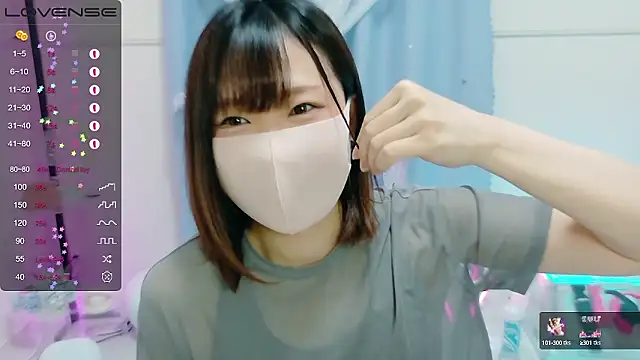 Snapshot of MEI--55 chatting on 09.21.25 MEI--55 online show from 09.21.25