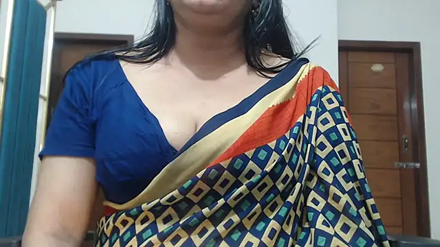 Snapshot of desi-maisa130 chatting on 04.30.26 desi-maisa130 online show from 04.30.26